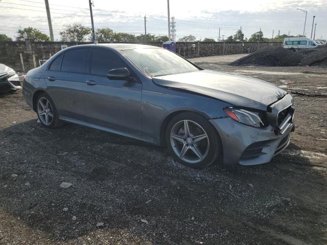 Photo 3 VIN: WDDZF4JB2JA450876 - MERCEDES-BENZ E-CLASS 