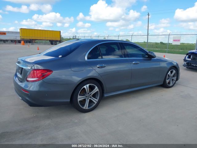 Photo 3 VIN: WDDZF4JB3HA259266 - MERCEDES-BENZ E-CLASS 