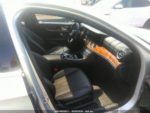 Photo 4 VIN: WDDZF4JB4HA079309 - MERCEDES-BENZ E-CLASS 