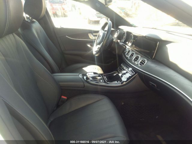 Photo 4 VIN: WDDZF4JB4HA102085 - MERCEDES-BENZ E-CLASS 