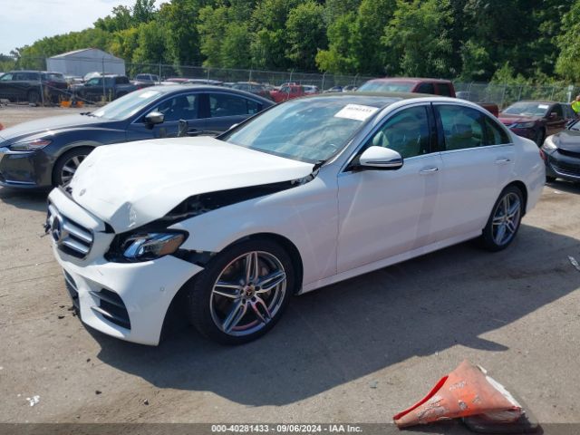 Photo 1 VIN: WDDZF4JB4JA442214 - MERCEDES-BENZ E-CLASS 