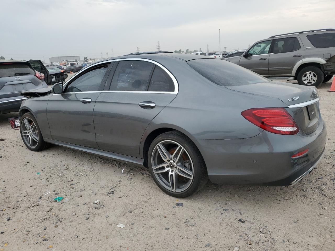 Photo 1 VIN: WDDZF4JB4JA468568 - MERCEDES-BENZ E-KLASSE 