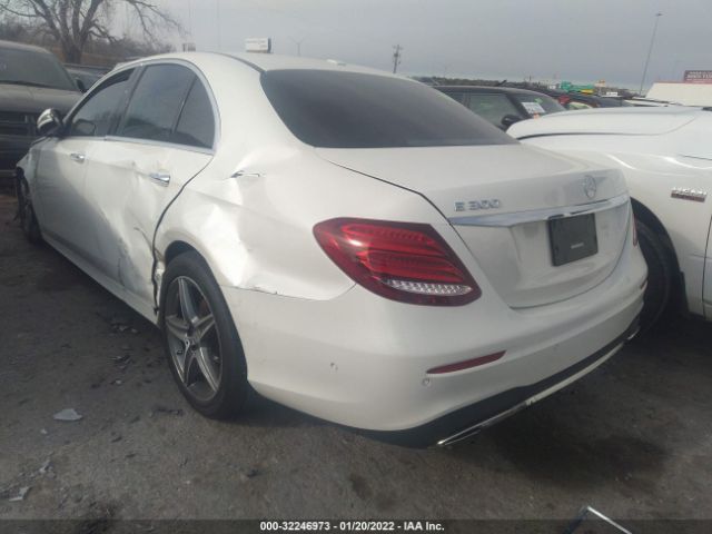 Photo 2 VIN: WDDZF4JB5HA001363 - MERCEDES-BENZ E-CLASS 