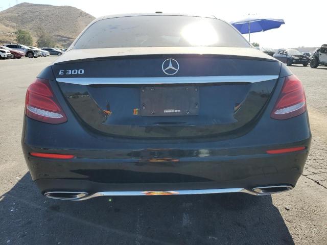 Photo 5 VIN: WDDZF4JB5JA368933 - MERCEDES-BENZ E-CLASS 