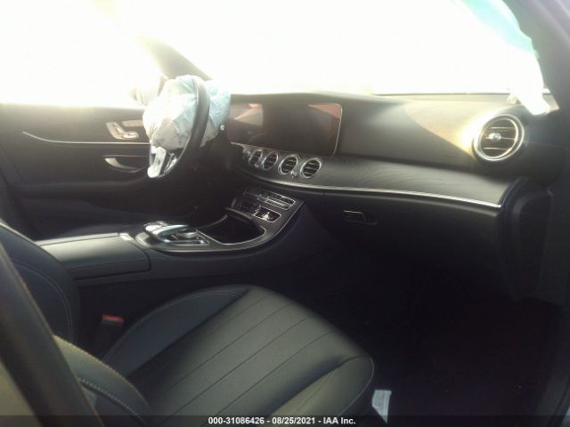 Photo 4 VIN: WDDZF4JB5KA573041 - MERCEDES-BENZ E-CLASS 