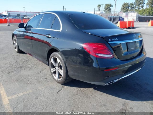 Photo 2 VIN: WDDZF4JB6HA095768 - MERCEDES-BENZ E 