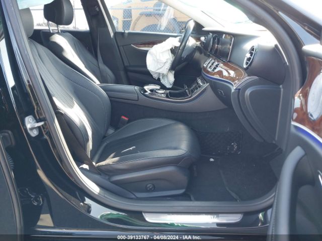 Photo 4 VIN: WDDZF4JB6HA095768 - MERCEDES-BENZ E 