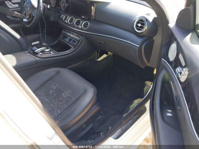 Photo 4 VIN: WDDZF4JB6JA320180 - MERCEDES-BENZ E-CLASS 