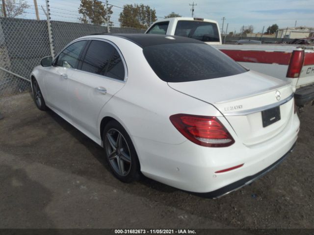 Photo 2 VIN: WDDZF4JB7HA091356 - MERCEDES-BENZ E-CLASS 