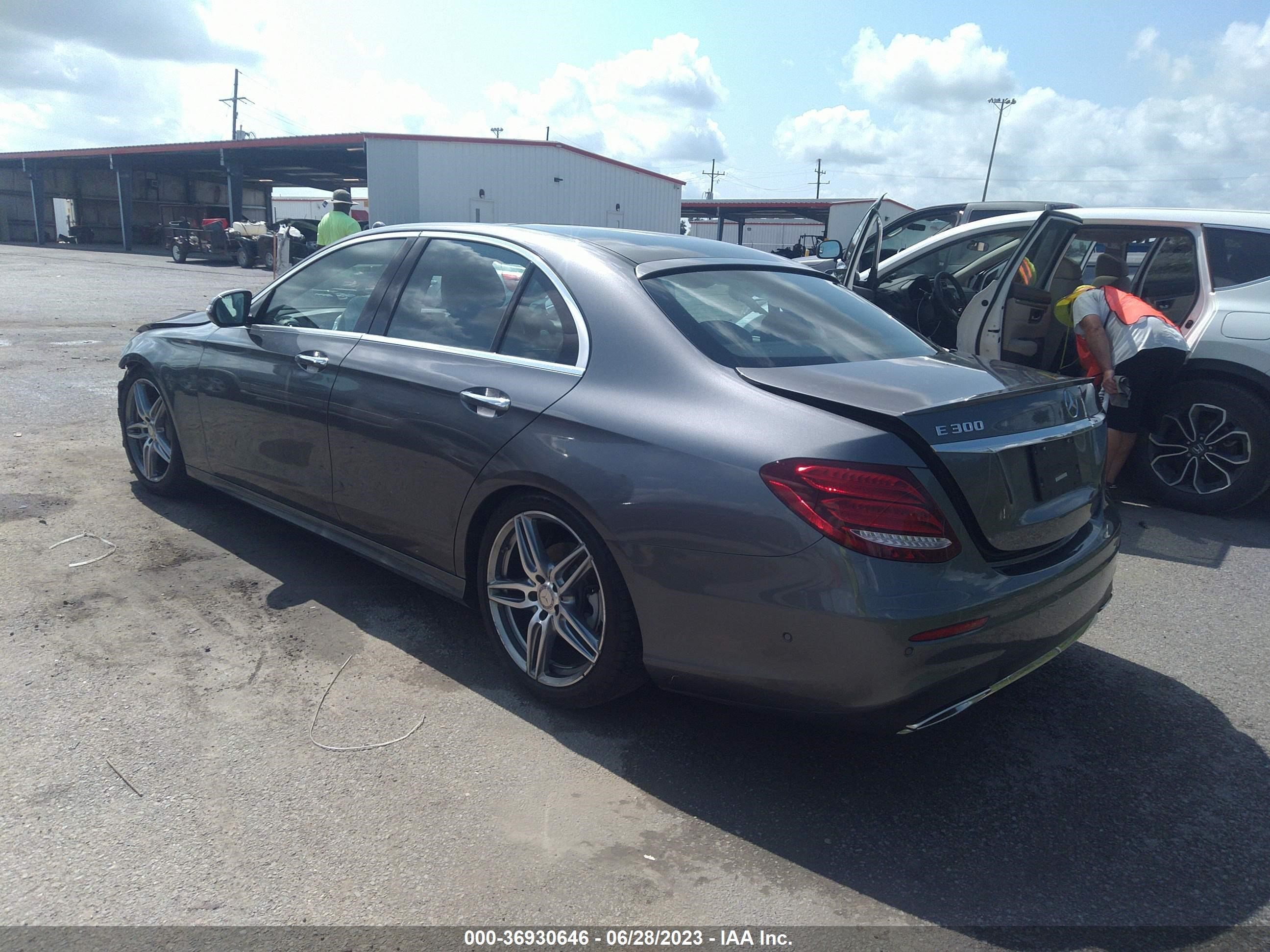 Photo 2 VIN: WDDZF4JB7HA116949 - MERCEDES-BENZ E-KLASSE 