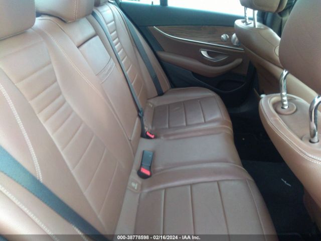 Photo 7 VIN: WDDZF4JB7HA133167 - MERCEDES-BENZ E 300 