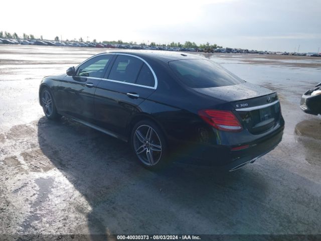 Photo 2 VIN: WDDZF4JB7JA328532 - MERCEDES-BENZ E-CLASS 