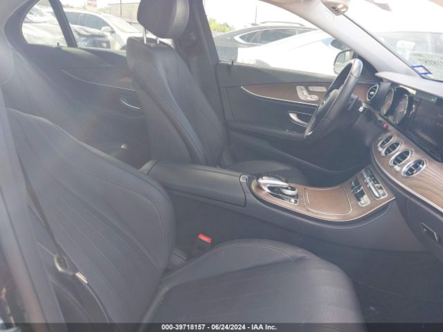 Photo 4 VIN: WDDZF4JB7JA361739 - MERCEDES-BENZ E-CLASS 