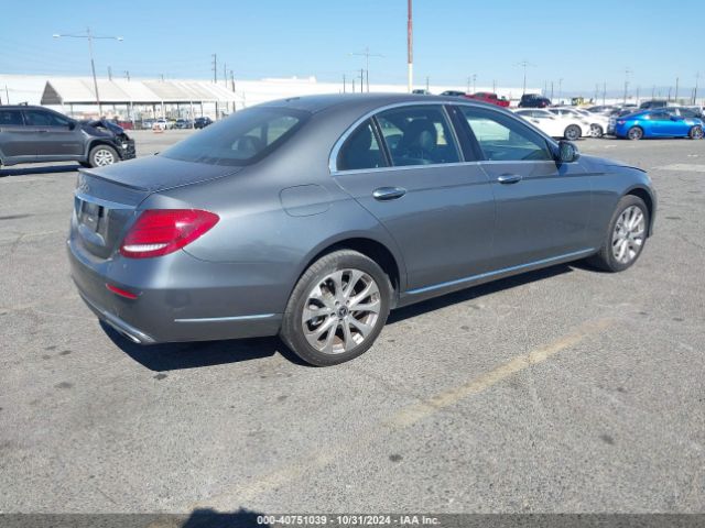 Photo 3 VIN: WDDZF4JB7KA591850 - MERCEDES-BENZ E-CLASS 