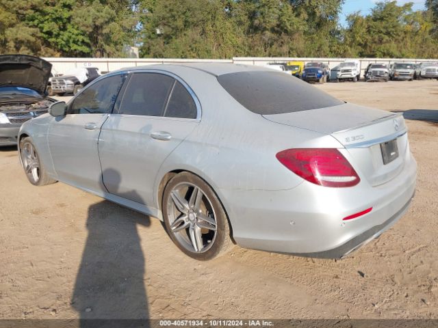 Photo 2 VIN: WDDZF4JB8HA110237 - MERCEDES-BENZ E-CLASS 