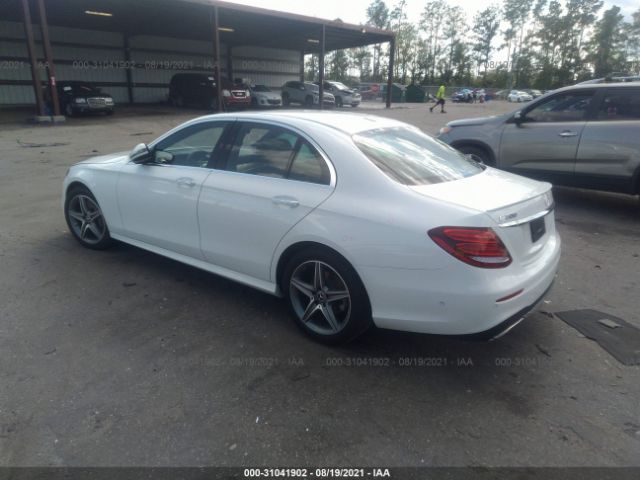 Photo 2 VIN: WDDZF4JB8JA307639 - MERCEDES-BENZ E-CLASS 