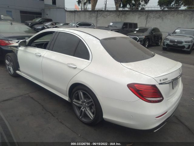 Photo 2 VIN: WDDZF4JB9HA093951 - MERCEDES-BENZ E-CLASS 