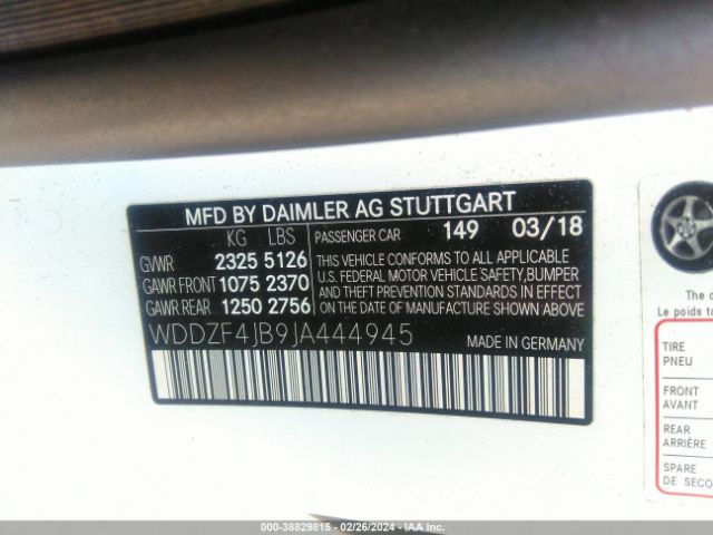 Photo 8 VIN: WDDZF4JB9JA444945 - MERCEDES-BENZ E 300 