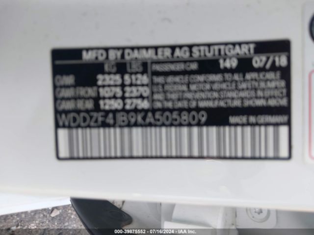 Photo 8 VIN: WDDZF4JB9KA505809 - MERCEDES-BENZ E 300 