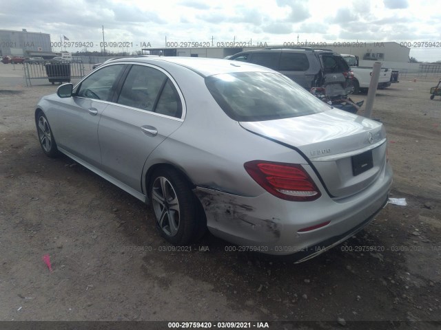 Photo 2 VIN: WDDZF4JBXHA077905 - MERCEDES-BENZ E-CLASS 