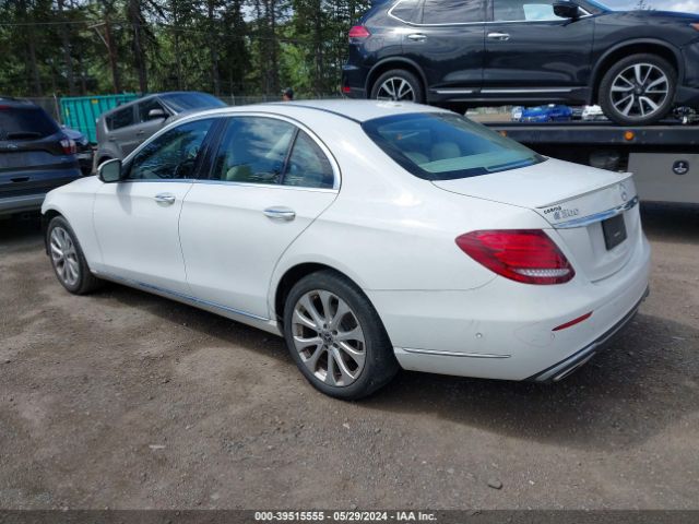 Photo 2 VIN: WDDZF4JBXHA255960 - MERCEDES-BENZ E-CLASS 