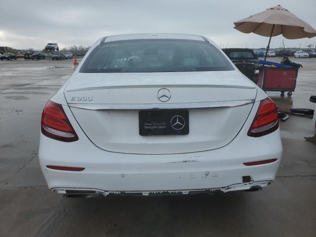 Photo 5 VIN: WDDZF4JBXJA310395 - MERCEDES-BENZ E-CLASS 