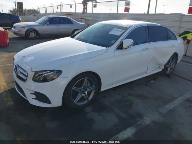 Photo 1 VIN: WDDZF4JBXJA350590 - MERCEDES-BENZ E-CLASS 