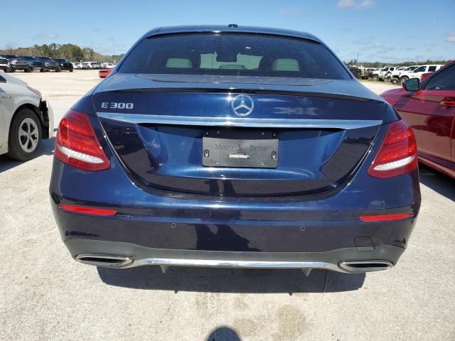 Photo 5 VIN: WDDZF4JBXJA446610 - MERCEDES-BENZ E-CLASS 