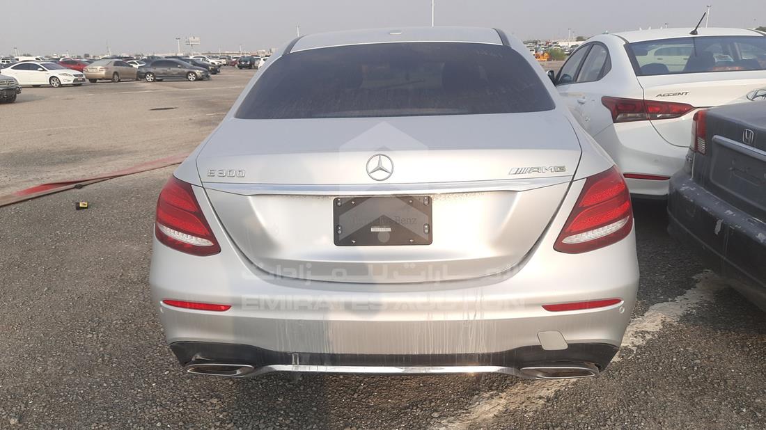 Photo 5 VIN: WDDZF4KB0HA016125 - MERCEDES E 