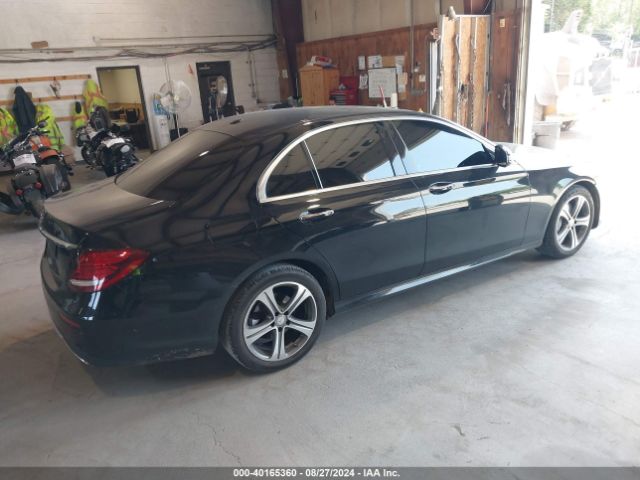 Photo 3 VIN: WDDZF4KB0HA175131 - MERCEDES-BENZ E-CLASS 