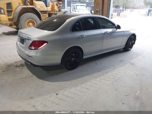 Photo 3 VIN: WDDZF4KB0KA560051 - MERCEDES-BENZ E-CLASS 