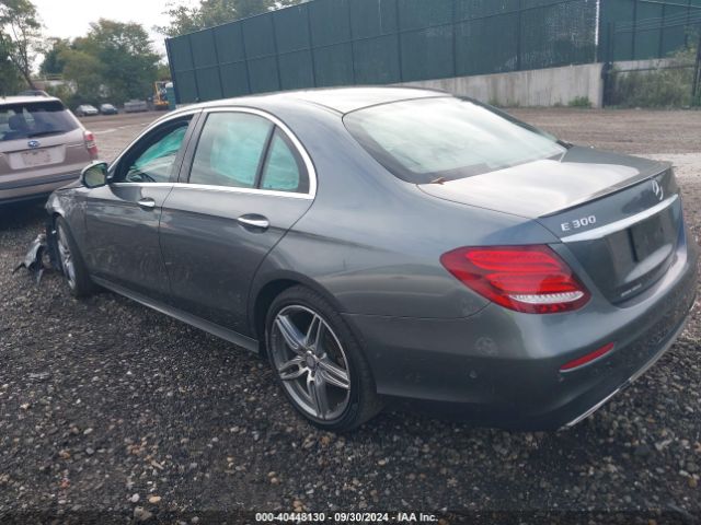 Photo 2 VIN: WDDZF4KB1HA032396 - MERCEDES-BENZ E-CLASS 