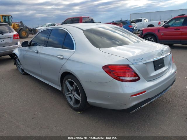 Photo 2 VIN: WDDZF4KB1HA080609 - MERCEDES-BENZ E-CLASS 