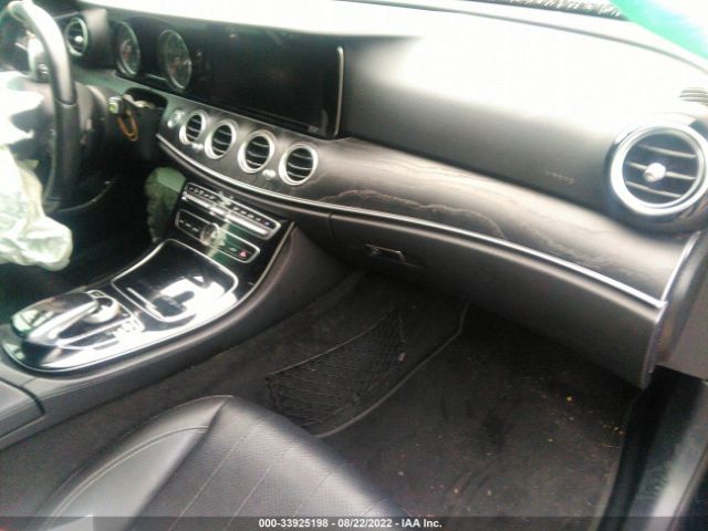 Photo 4 VIN: WDDZF4KB1HA087589 - MERCEDES-BENZ E-CLASS 