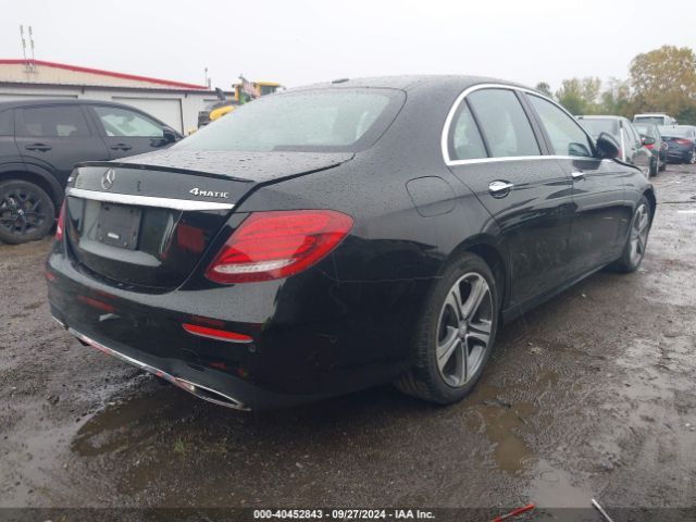 Photo 3 VIN: WDDZF4KB1HA096793 - MERCEDES-BENZ E-CLASS 