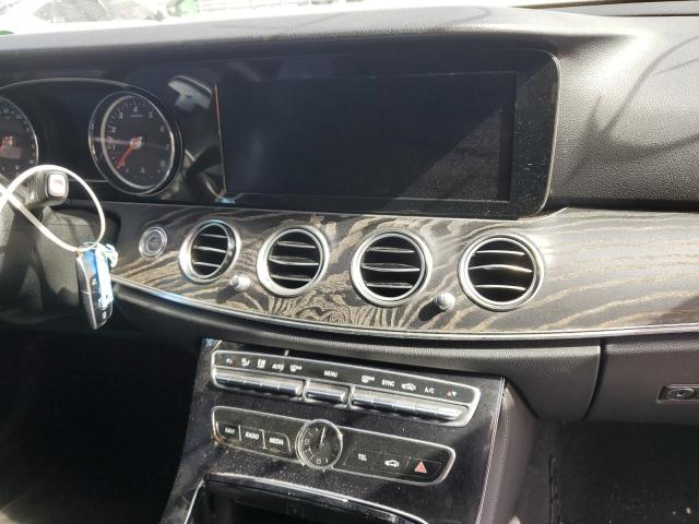 Photo 8 VIN: WDDZF4KB1HA174814 - MERCEDES-BENZ E 300 4MAT 