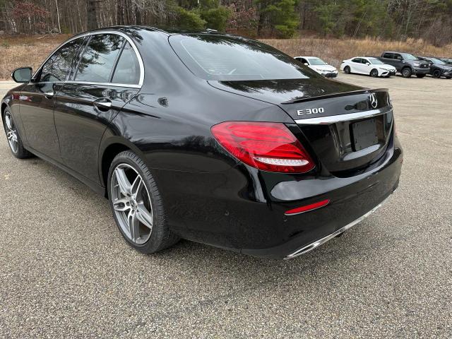 Photo 2 VIN: WDDZF4KB1HA229729 - MERCEDES-BENZ E-CLASS 