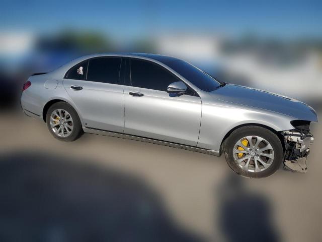 Photo 3 VIN: WDDZF4KB2HA072048 - MERCEDES-BENZ E-CLASS 