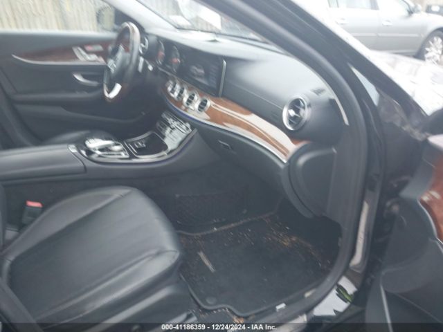 Photo 4 VIN: WDDZF4KB2HA226841 - MERCEDES-BENZ E-CLASS 