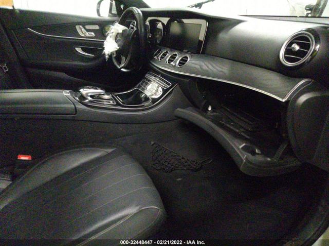 Photo 4 VIN: WDDZF4KB2HA237547 - MERCEDES-BENZ E-CLASS 