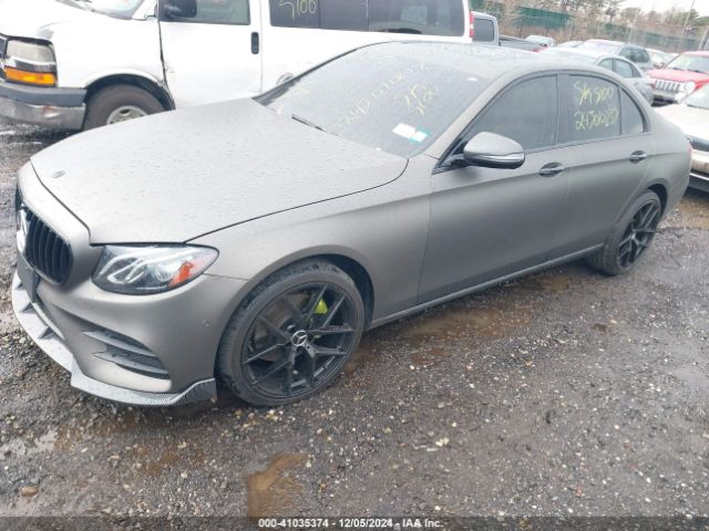 Photo 1 VIN: WDDZF4KB3JA303884 - MERCEDES-BENZ E-CLASS 