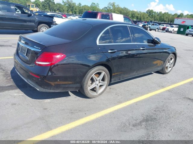 Photo 3 VIN: WDDZF4KB5JA470537 - MERCEDES-BENZ E-CLASS 