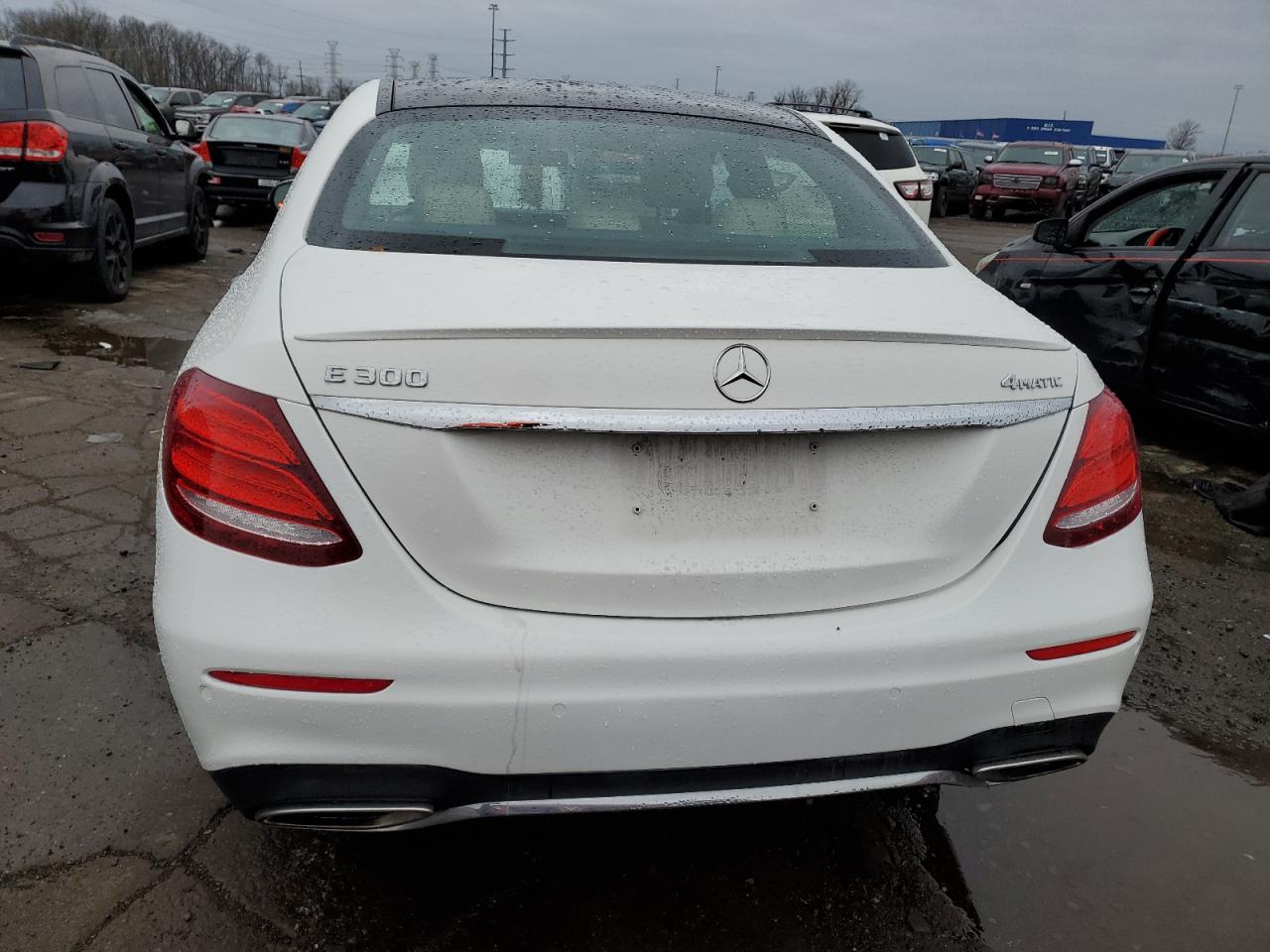 Photo 5 VIN: WDDZF4KB6JA356174 - MERCEDES-BENZ E-KLASSE 