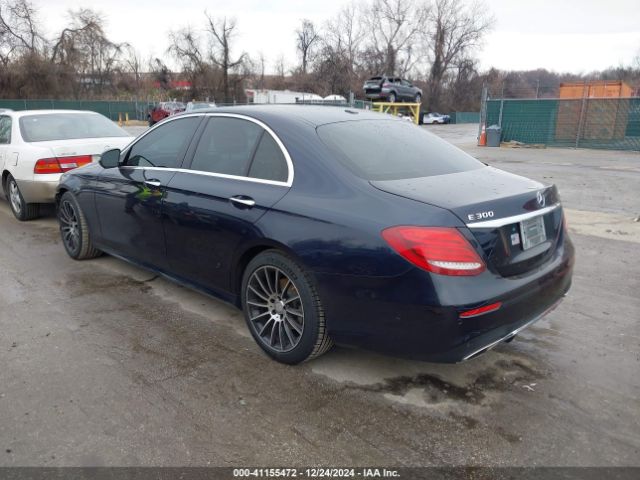 Photo 2 VIN: WDDZF4KB8HA012940 - MERCEDES-BENZ E-CLASS 