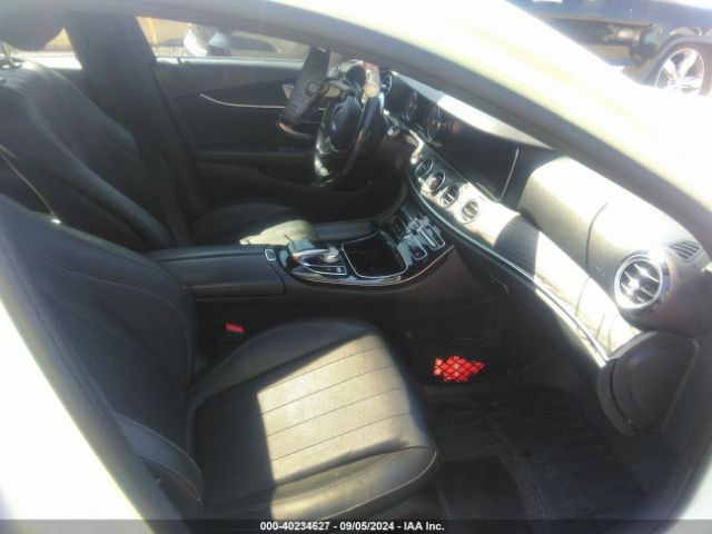 Photo 4 VIN: WDDZF4KB8HA146234 - MERCEDES-BENZ E-CLASS 