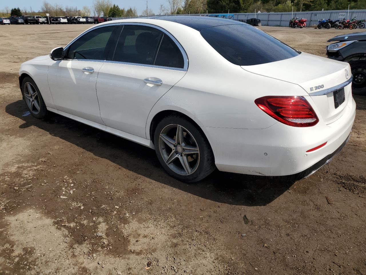 Photo 1 VIN: WDDZF4KB8HA163714 - MERCEDES-BENZ E-KLASSE 