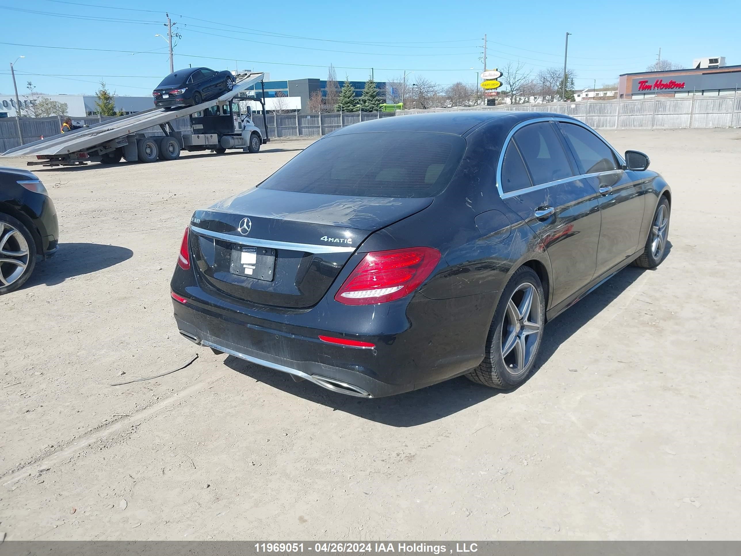 Photo 3 VIN: WDDZF4KB9HA044005 - MERCEDES-BENZ NULL 