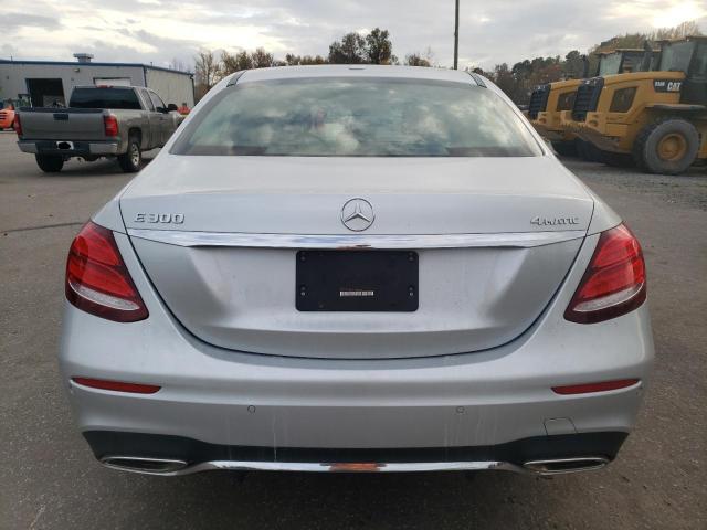 Photo 5 VIN: WDDZF4KB9JA359070 - MERCEDES-BENZ E-CLASS 