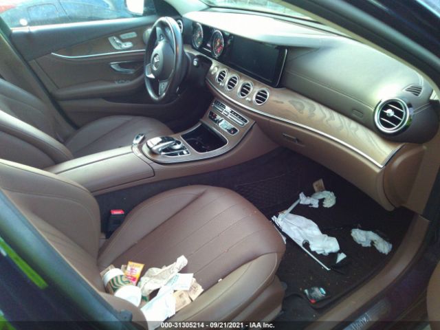 Photo 4 VIN: WDDZF4KB9JA383806 - MERCEDES-BENZ E-CLASS 