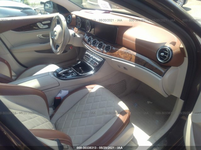 Photo 4 VIN: WDDZF4KBXHA116829 - MERCEDES-BENZ E-CLASS 